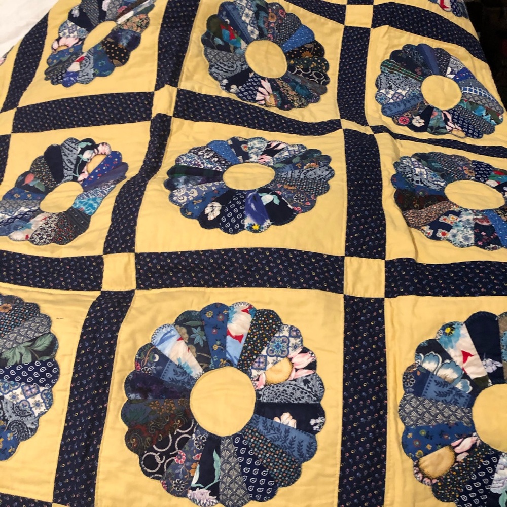 Brand New homemade quilt by the nuns at Mt. St.Joe - Picture 2 of 2